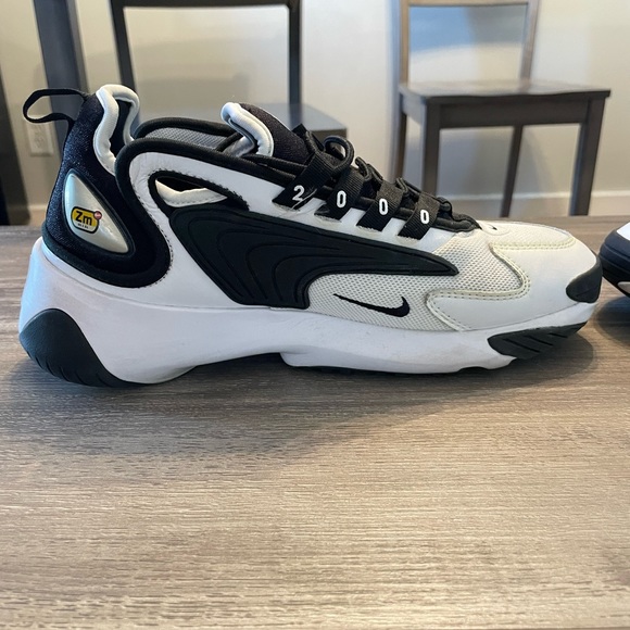 Nike Zoom 2000 white and black size 7 men’s - Picture 5 of 6